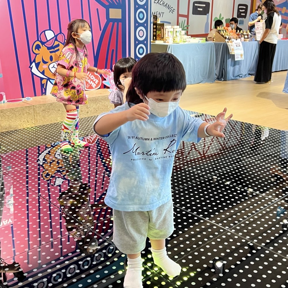 光感舞台